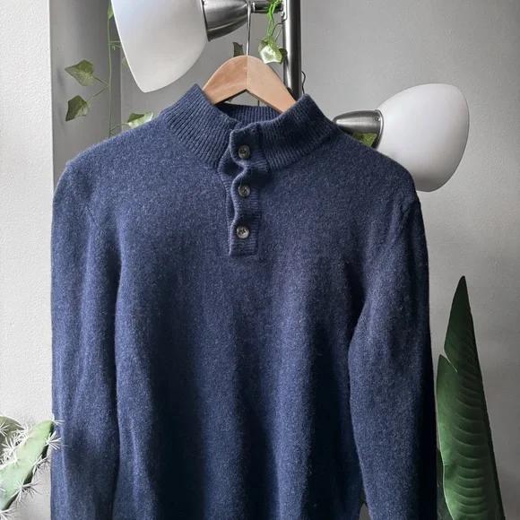 Ledbury navy blue merino wool sweater